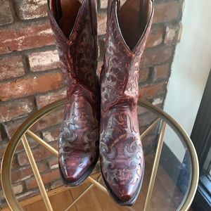 Red/grey cowboy boots